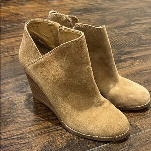 Lucky Brand Tan Suede Wedge Ankle Booties